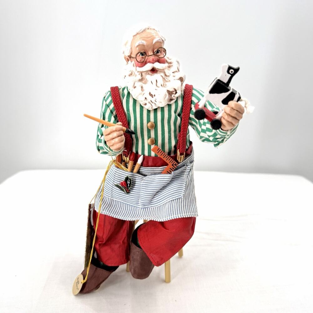Vintage Possible Dreams Clothtique Santa Claus Figurine "Finishing Touch" 713121